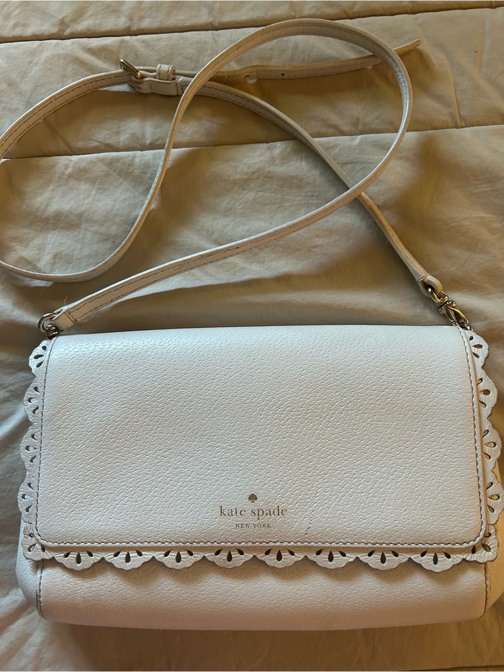 kate spade White Scalloped Leather Crossbody Bag